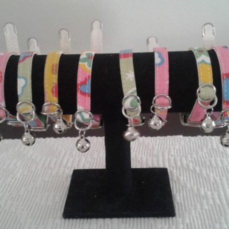 POOCHES COLLARS-SMALL